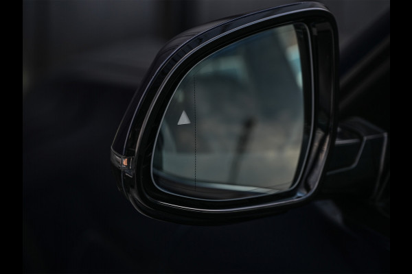 BMW X3 xDrive30e High Executive · M-Sport Pro · Comfort access · Head-up · Panoramadak · Adaptive cruise · Memory seats · Stuurverwarmi