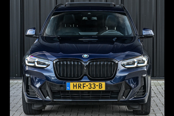BMW X3 xDrive30e High Executive · M-Sport Pro · Comfort access · Head-up · Panoramadak · Adaptive cruise · Memory seats · Stuurverwarmi