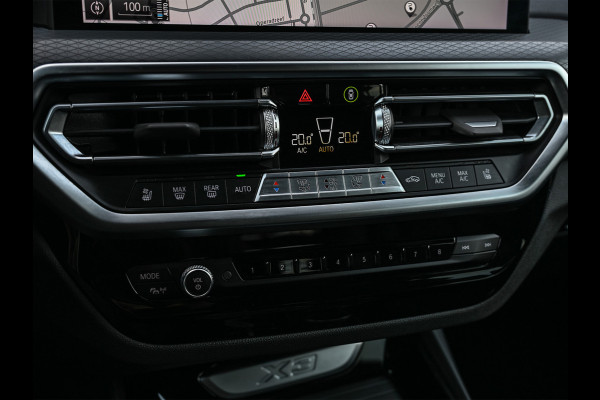 BMW X3 xDrive30e High Executive · M-Sport Pro · Comfort access · Head-up · Panoramadak · Adaptive cruise · Memory seats · Stuurverwarmi