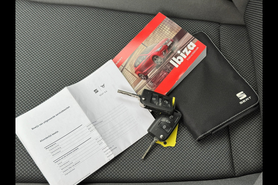 Seat Ibiza 1.0 TSI Style * Navigatie * Camera * Climate Control * Cruise *