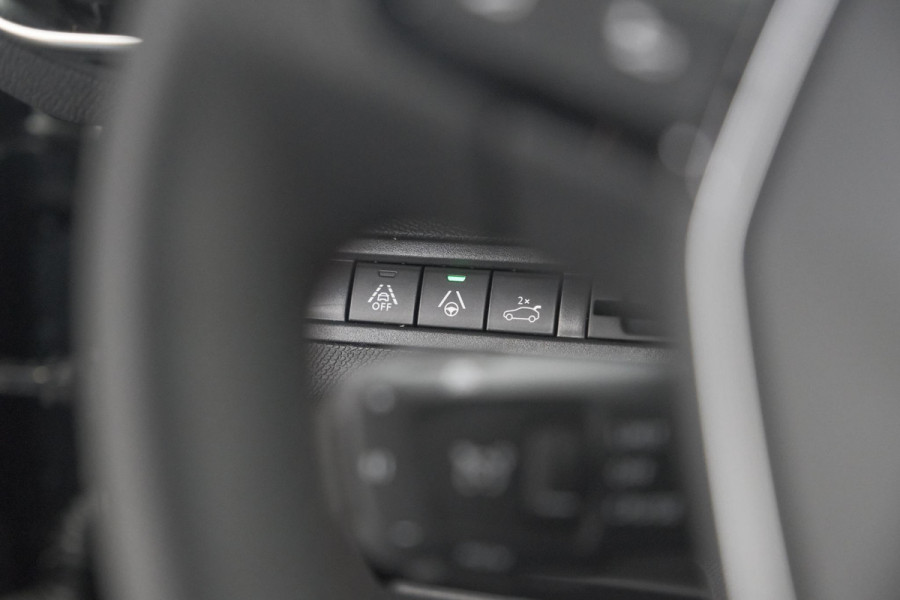 Peugeot 3008 1.2 Hybrid 136 GT | 360 Camera | Adaptieve Cruise Control | Elektrische Kofferklep | Stoelverwarming