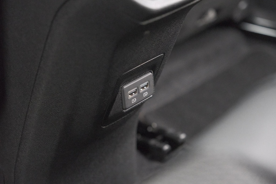 Peugeot 3008 1.2 Hybrid 136 GT | 360 Camera | Adaptieve Cruise Control | Elektrische Kofferklep | Stoelverwarming