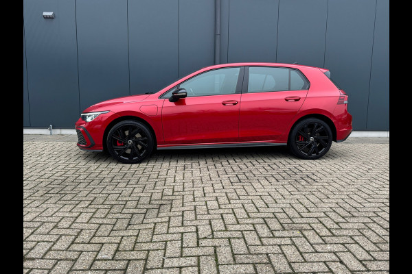 Volkswagen Golf 1.4 eHybrid GTE Black Style * Camera * Side Assist * Stuurverwarming *