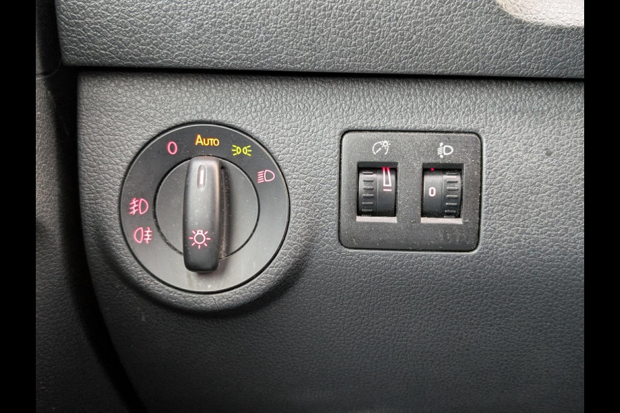 Volkswagen Caddy 2.0TDI AUTOMAAT ACC LEER CARPLAY LED PDC