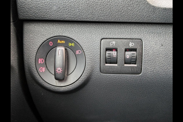 Volkswagen Caddy 2.0TDI AUTOMAAT ACC LEER CARPLAY LED PDC