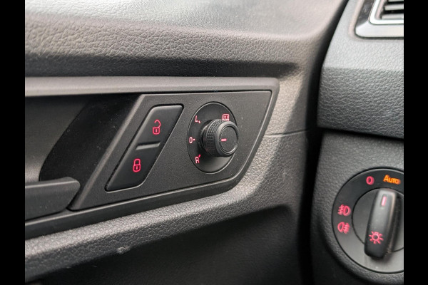 Volkswagen Caddy 2.0TDI AUTOMAAT ACC LEER CARPLAY LED PDC