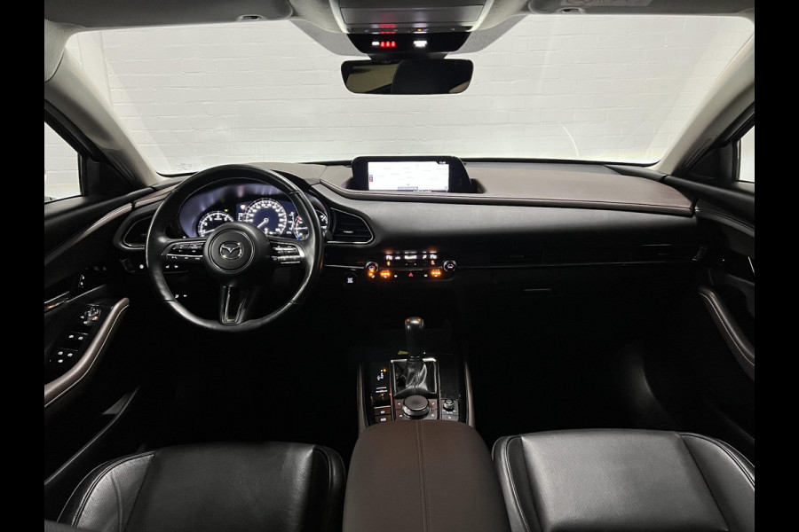 Mazda CX-30 2.0 e-SkyActiv-X M Hybrid AWD Luxury Trekhaak | Adapt. cruise | Stoel-/stuurverwarming | ​Carplay | 360 camera | Leder
