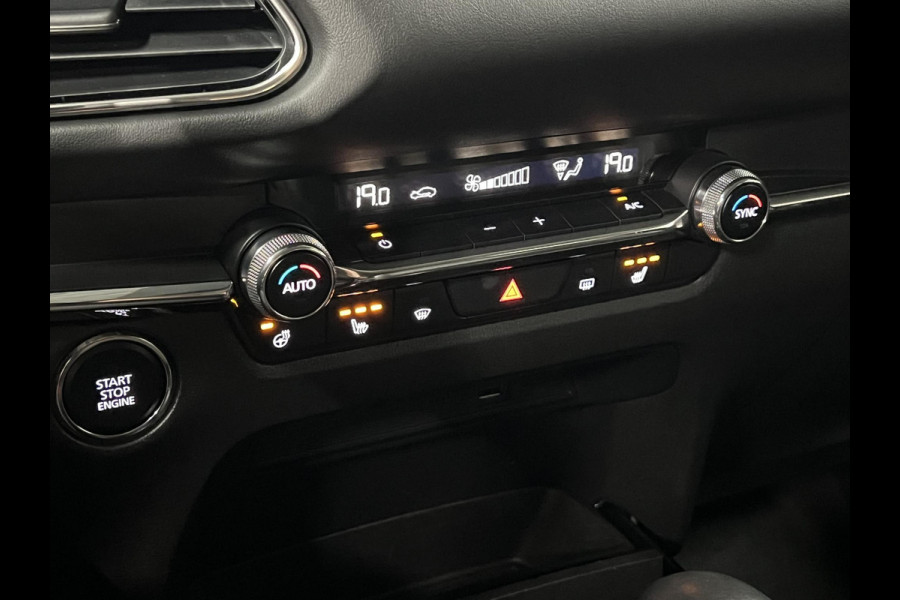 Mazda CX-30 2.0 e-SkyActiv-X M Hybrid AWD Luxury Trekhaak | Adapt. cruise | Stoel-/stuurverwarming | ​Carplay | 360 camera | Leder
