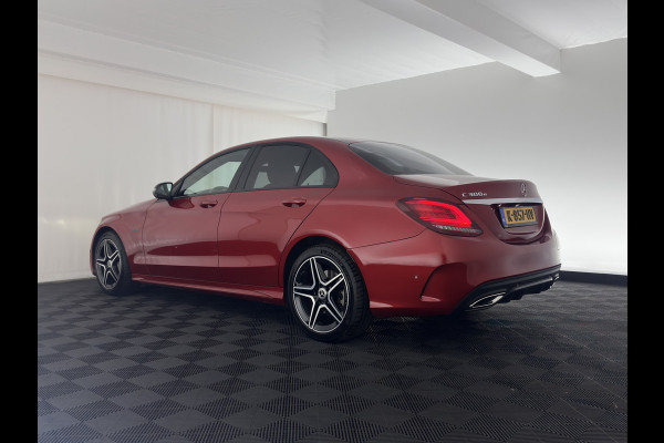 Mercedes-Benz C-Klasse 300 e AMG-Limited Business Solution ( Plug-In ) (INCL-BTW) *FULL-LEATHER | FULL-LED | BURMESTER | AMBIENT-LIGHT | BLIND-SPOT | HEATED-SPORTSEATS | DIGI-COCKPIT | NAVI-FULLMAP | CAMERA | DAB+ | PRIVACY-GLASS | 18''ALU*