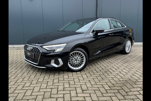 Audi A3 Limousine 30 TFSI Advanced edition * Navigatie * Parkeersensoren * Sportstoelen * Cruise Control *