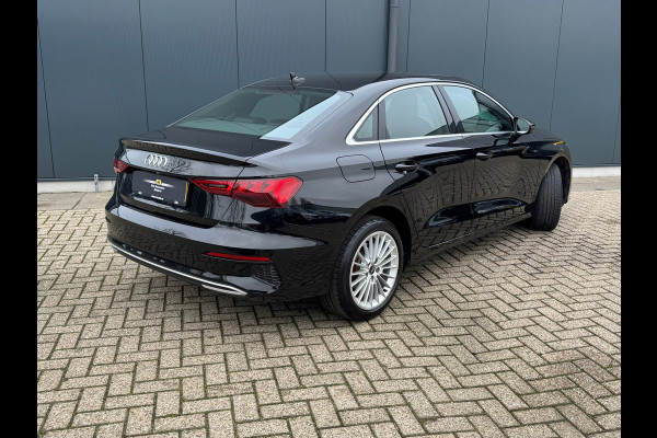 Audi A3 Limousine 30 TFSI Advanced edition * Navigatie * Parkeersensoren * Sportstoelen * Cruise Control *