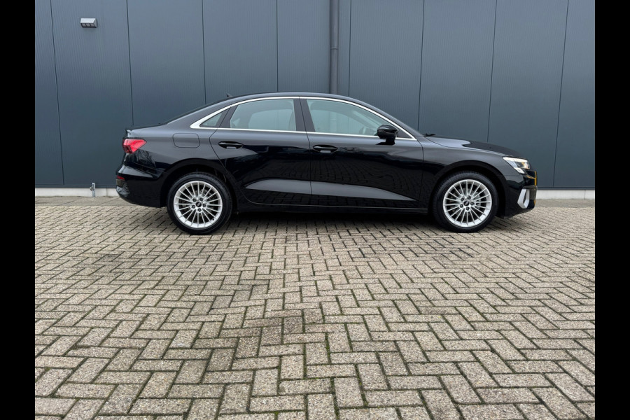 Audi A3 Limousine 30 TFSI Advanced edition * Navigatie * Parkeersensoren * Sportstoelen * Cruise Control *