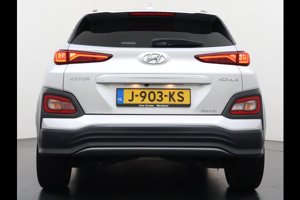 Hyundai Kona EV 64kWh SOH-100% Warmtepomp Adaptive-Cruise Head-Up Display 1/2 Leer Krell®-Hifi Apple Carplay Android Adap.Cruise Camera Navi  Keyless Privacy Glas DAB Led Blind Spot Lane Assist Origineel Nederlandse Auto