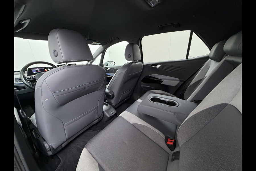 Volkswagen ID.3 First Plus 58kWh Navi-Pro Adap.Cruise Camera 19" Ecc Apple Carplay Android Auto SOH 86% Stoel+Stuurverwarming Lmv Matrix led Privacy Glas Keyless Rijstrooksensor Origineel Nederlandse Auto