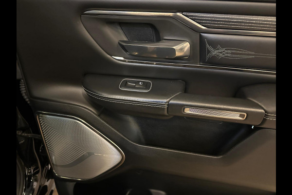 Dodge Ram 1500 5.7 V8 4x4 Crew Cab Limited |PANO|HK|LUCHTVERING|