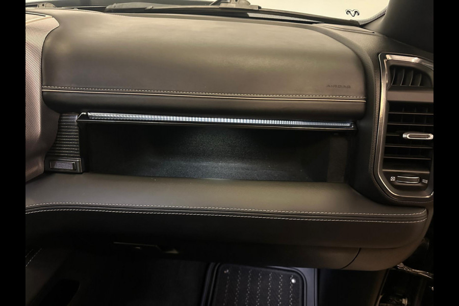 Dodge Ram 1500 5.7 V8 4x4 Crew Cab Limited |PANO|HK|LUCHTVERING|