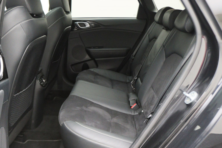 Kia ProCeed 1.4 T-GDI GT-PlusLine Panoramadak, H&K, Camera, ACC, Winter Pakket, Apple Carplay, DAB, 18''