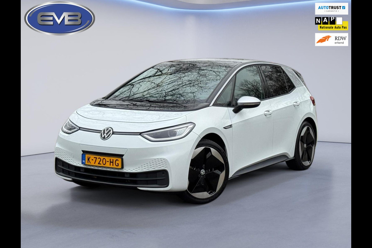 Volkswagen ID.3 First Max 58 kWh, panoramadak, camera, 20 inch, stoelverwarming, parelmoer, 1 e eigenaar, NL auto met nap