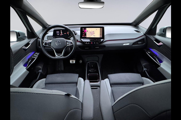 Volkswagen ID.3 First Max 58 kWh, panoramadak, camera, 20 inch, stoelverwarming, parelmoer, 1 e eigenaar, NL auto met nap