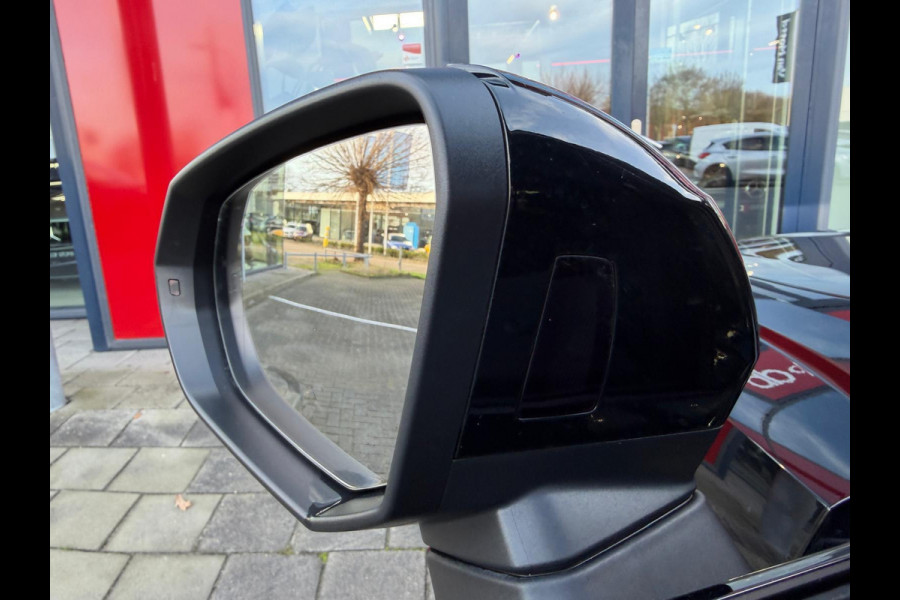 Audi RS Q3 Sportback TFSI RSQ3