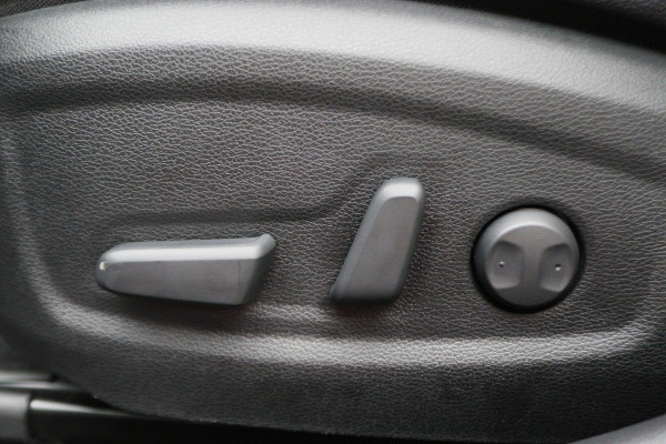 Kia ProCeed 1.4 T-GDI GT-PlusLine Panoramadak, H&K, Camera, ACC, Winter Pakket, Apple Carplay, DAB, 18''