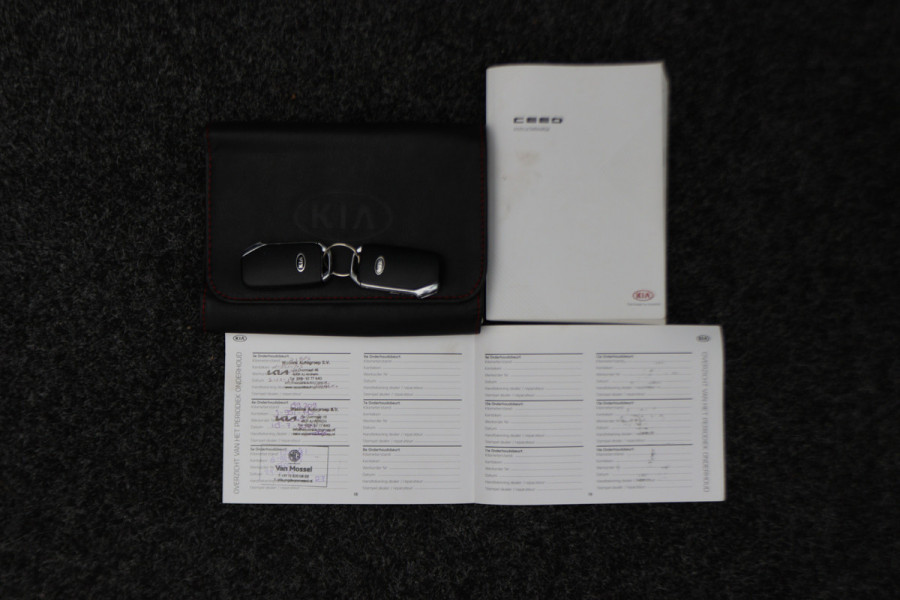 Kia ProCeed 1.4 T-GDI GT-PlusLine Panoramadak, H&K, Camera, ACC, Winter Pakket, Apple Carplay, DAB, 18''