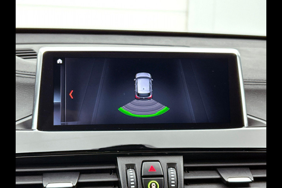 BMW X1 xDrive25e Exe. 221PK M Sport PLUG-In NAV | TREKHAAK | SFEERVERLICHTING