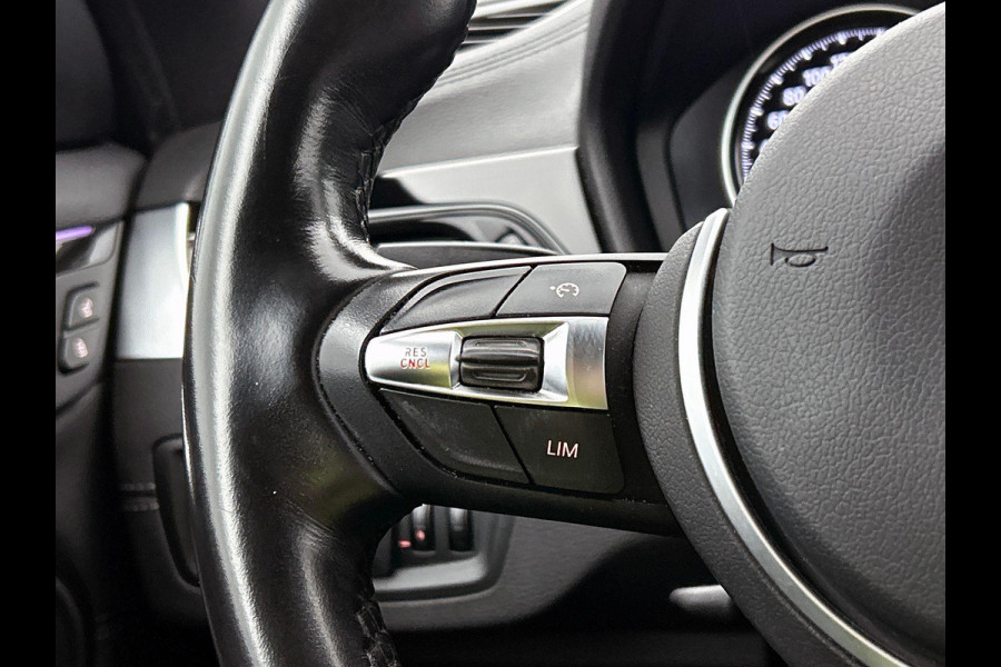 BMW X1 xDrive25e Exe. 221PK M Sport PLUG-In NAV | TREKHAAK | SFEERVERLICHTING
