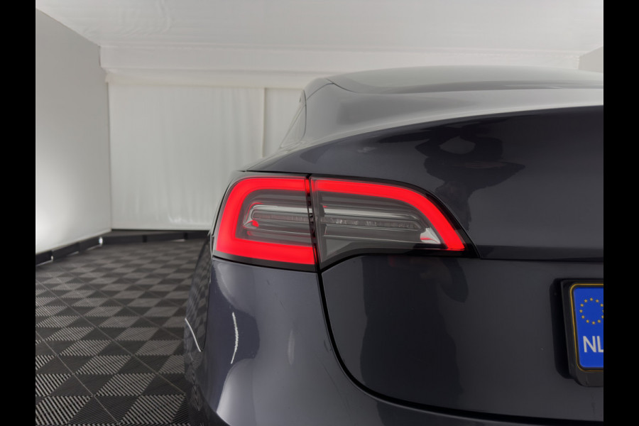 Tesla Model 3 Standard RWD Plus 60 kWh [ 3-Fase ] (INCL-BTW) Aut. *PANO | AUTO-PILOT | LEATHER | KEYLESS | FULL-LED | MEMORY-PACK | TOP-VIEW | DAB | CARPLAY | DIGI-COCKPIT | LANE-ASSIST | COMFORT-SEATS | 18"ALU*