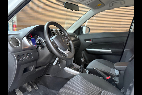 Suzuki Vitara 1.0 Boosterjet Select | Stoelverwarming | 17 inch | Bluetooth