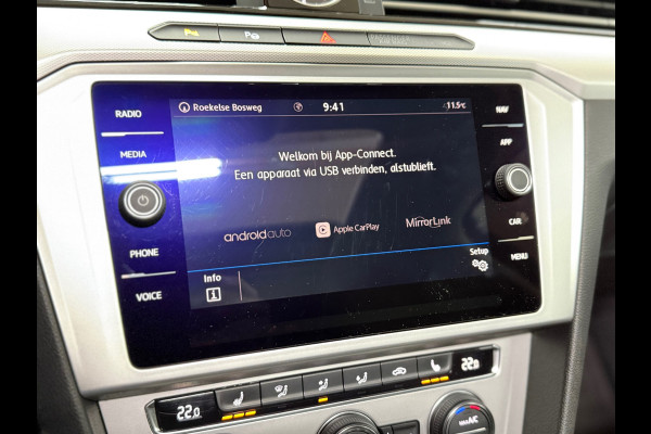 Volkswagen Passat Variant 1.4 TSI ACT Highline | Pano | Navi | Massagestoel | Camera | LED | Adaptive Cruise