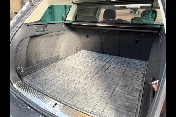 Volkswagen Passat Variant 1.4 TSI ACT Highline | Pano | Navi | Massagestoel | Camera | LED | Adaptive Cruise