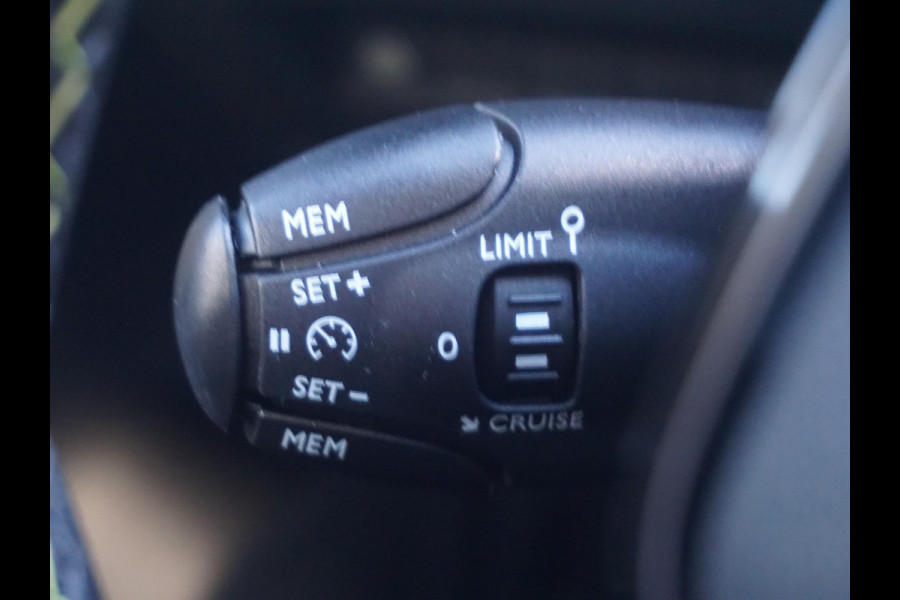 Peugeot e-208 EV GT Pack 50 kWh Panoramadak