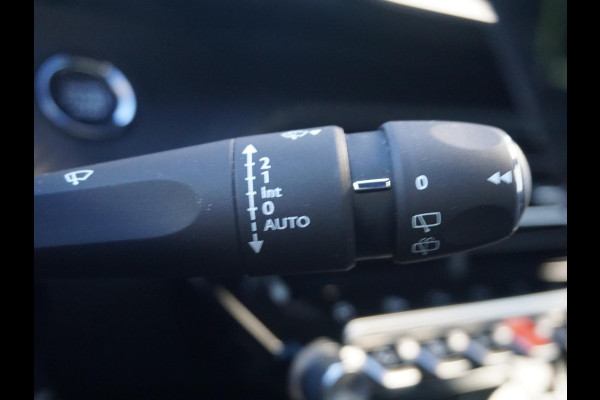 Peugeot e-208 EV GT Pack 50 kWh Panoramadak