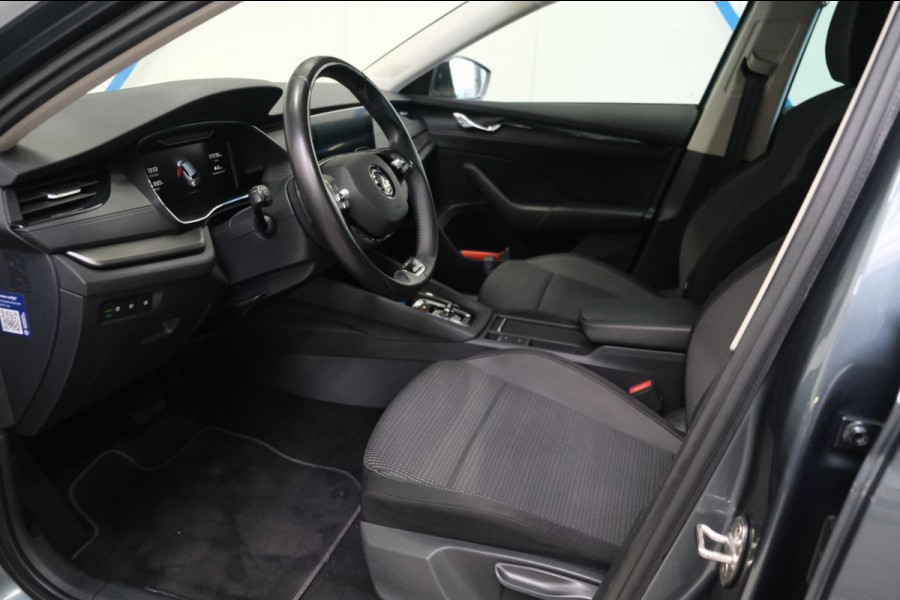 Škoda Octavia Combi 1.4 TSI iV PHEV Business Edition - N.A.P. Airco, Cruise, Navi, PDC, Trekhaak.