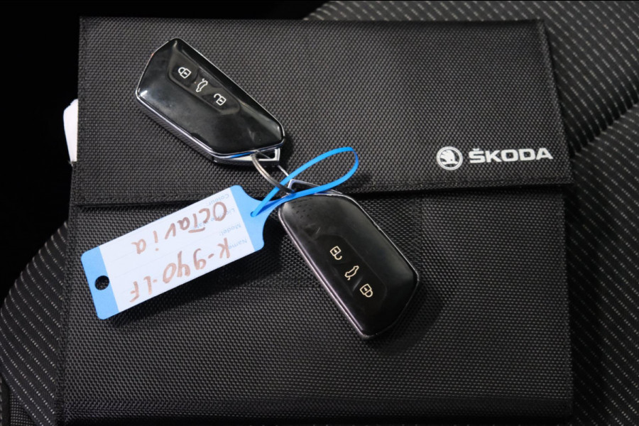 Škoda Octavia Combi 1.4 TSI iV PHEV Business Edition - N.A.P. Airco, Cruise, Navi, PDC, Trekhaak.