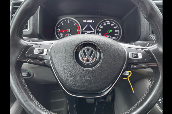 Volkswagen Crafter 35 2.0 TDI 140pk automaat L3H3 ( voorheen L2H2 ) Trendline / vaste prijs rijklaar € 16.950 ex btw / lease vanaf € 285 / grijs metallic / airco / cruise / pdc rondom / trekhaak / imperial