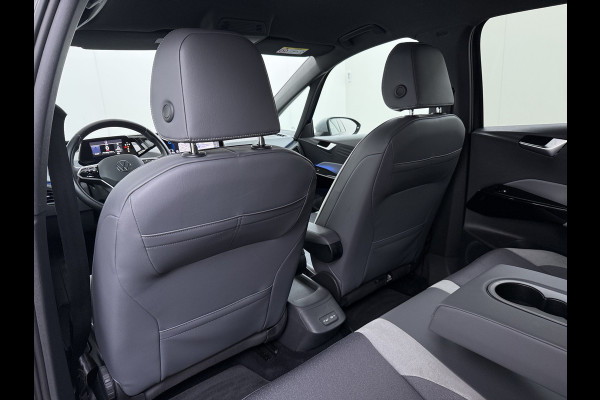 Volkswagen ID.3 First Plus 58kWh Navi-Pro Adap.Cruise Camera Lmv 19" Ecc Apple Carplay Android Auto SOH 92% Stoel+Stuurverwarming Matrix led Privacy Glas Keyless Rijstrooksensor Origineel Nederlandse Auto