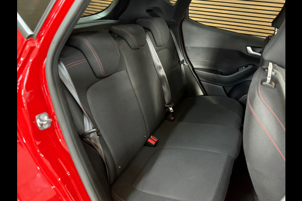 Ford Fiesta 1.0 EcoBoost Hybrid ST-Line Automaat | 17' inch | Sportstoelen | Camera | Winter-Pack