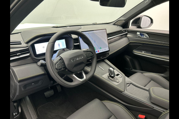 Lynk & Co 01 1.5 More Leder | Pano/dak | Stoel+Stuurwielverwarming | Keyless