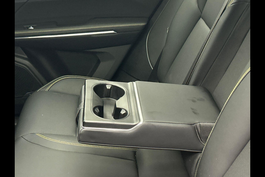 Lynk & Co 01 1.5 More Leder | Pano/dak | Stoel+Stuurwielverwarming | Keyless