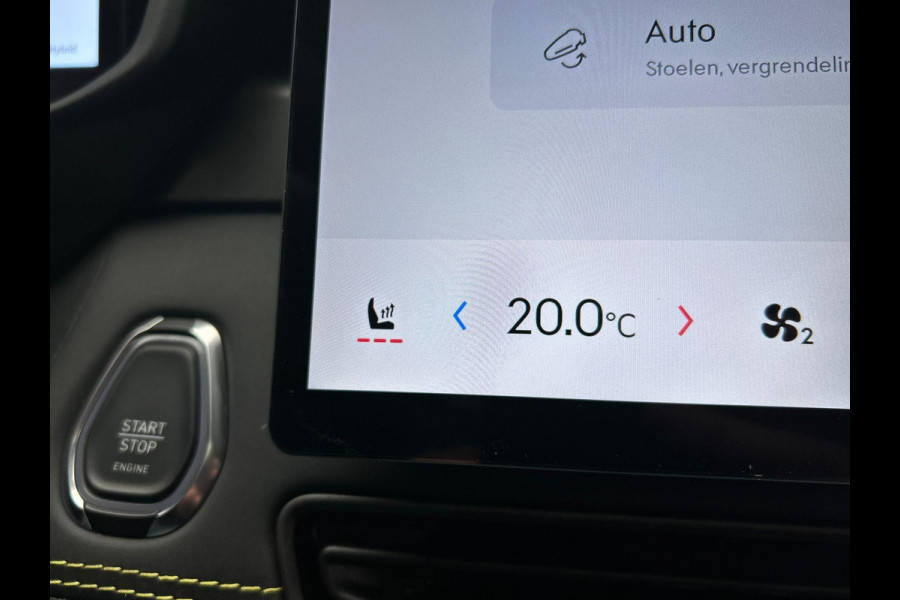 Lynk & Co 01 1.5 More Leder | Pano/dak | Stoel+Stuurwielverwarming | Keyless