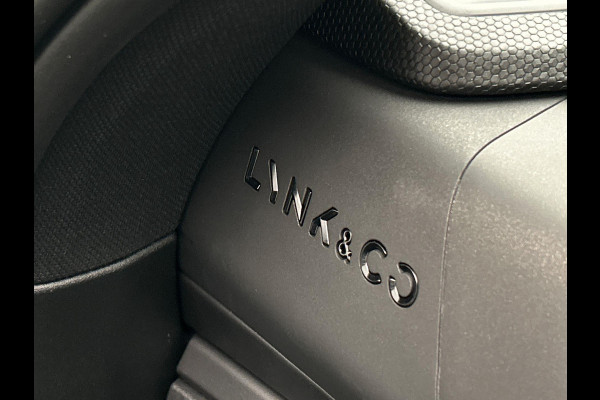 Lynk & Co 01 1.5 More Leder | Pano/dak | Stoel+Stuurwielverwarming | Keyless