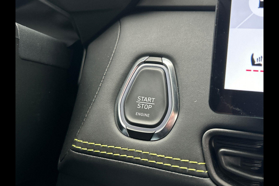 Lynk & Co 01 1.5 More Leder | Pano/dak | Stoel+Stuurwielverwarming | Keyless