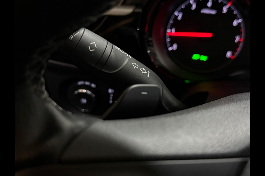 Opel Corsa 1.2 Edition Automaat | Navigatie | Park Pilot | Carplay | ALC | Stoelverwarming