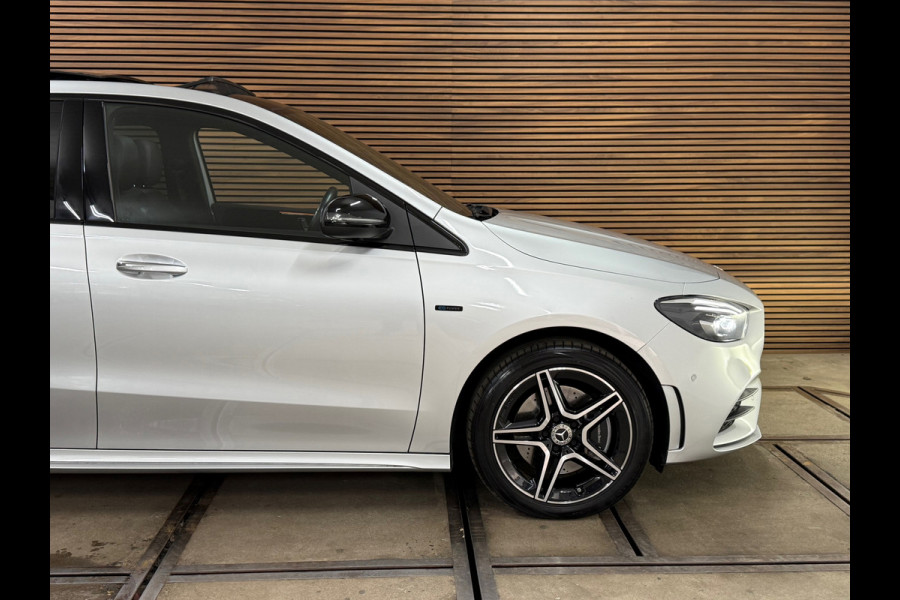 Mercedes-Benz B-Klasse 250 e Bus. Solution AMG Limited | Pano | Elektr stoelen + memory | Sfeer | Widescreen | LED Matrix | Camera