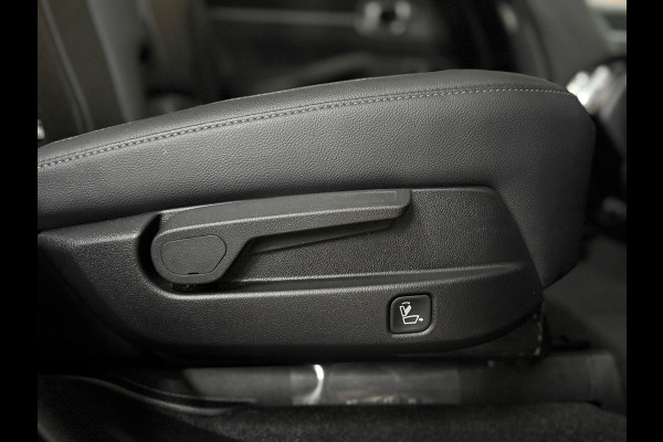 Kia Sorento 1.6 T-GDI Plug-in Hybrid 4WD DynamicLine 7p. | Luxe Leer | Afn. Trekhaak | Winterpakket | Adaptive Cruise