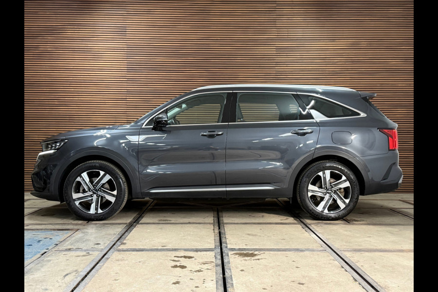 Kia Sorento 1.6 T-GDI Plug-in Hybrid 4WD DynamicLine 7p. | Luxe Leer | Afn. Trekhaak | Winterpakket | Adaptive Cruise