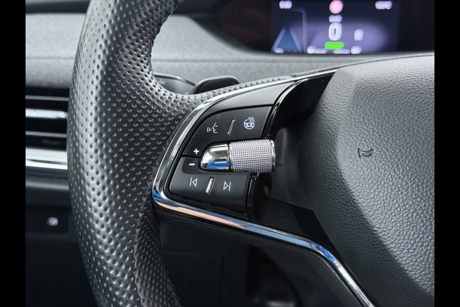 Škoda ENYAQ iV 80 SOH 90% Warmtepomp Navi Ecc Camera Apple Carplay Android Auto Cruise Control Pdc Stuurverwarming Elek.Achterklep Privacy Glas Keyless advanced Comfort Plus Led 1e Eigenaar Origineel Nederlandse Auto
