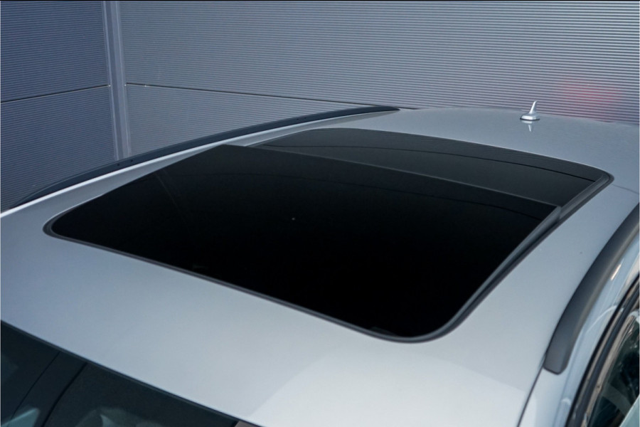 Audi A6 Avant 1.8 TFSI Ultra S line Edition Pano ACC Camera 20"